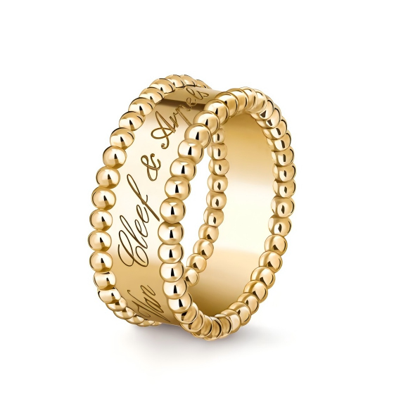 VCA Perlée signature ring